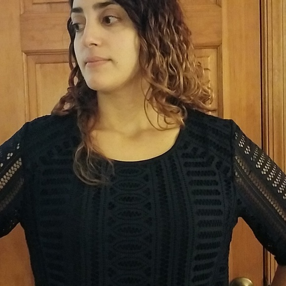 Blouse - Picture 2 of 3